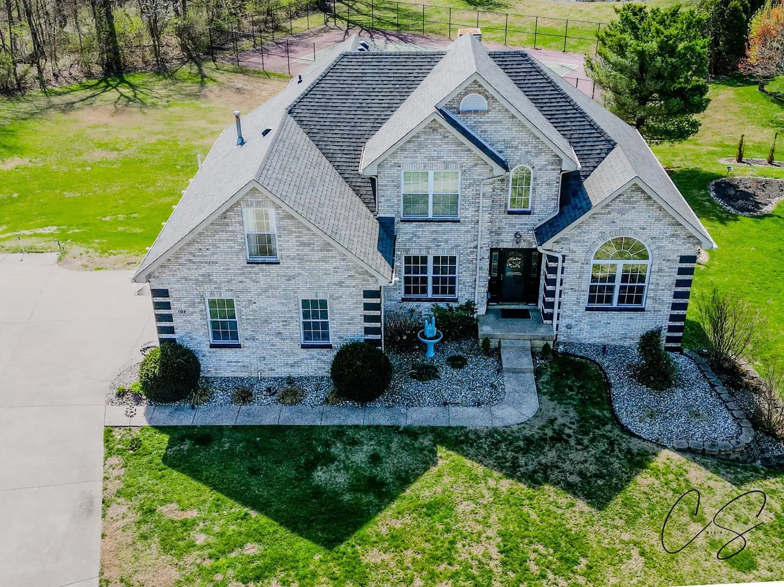 Aerial drone real estate photography of a Kentucky home